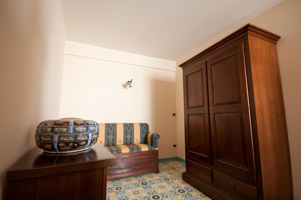 Suite Positano Martina Franca Habitación foto